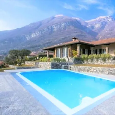 Oliva Villa