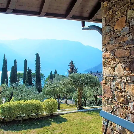 Oliva Villa *